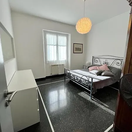 Casetta Sopra Il Mare *