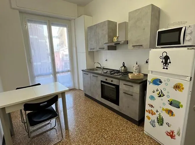 Casetta Sopra Il Mare * Genua