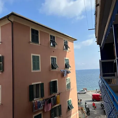 Casetta Sopra Il Mare * Genova